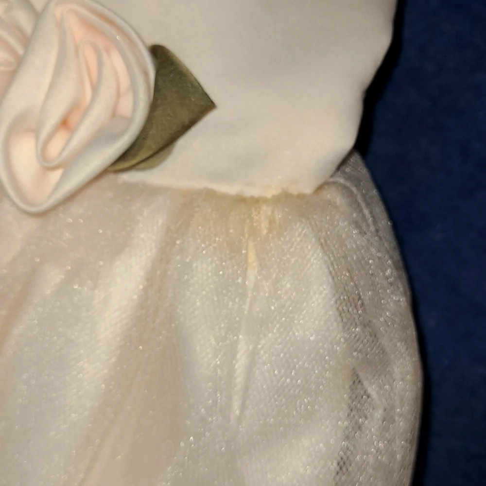 Girl's Dress - Picture 10 of 12